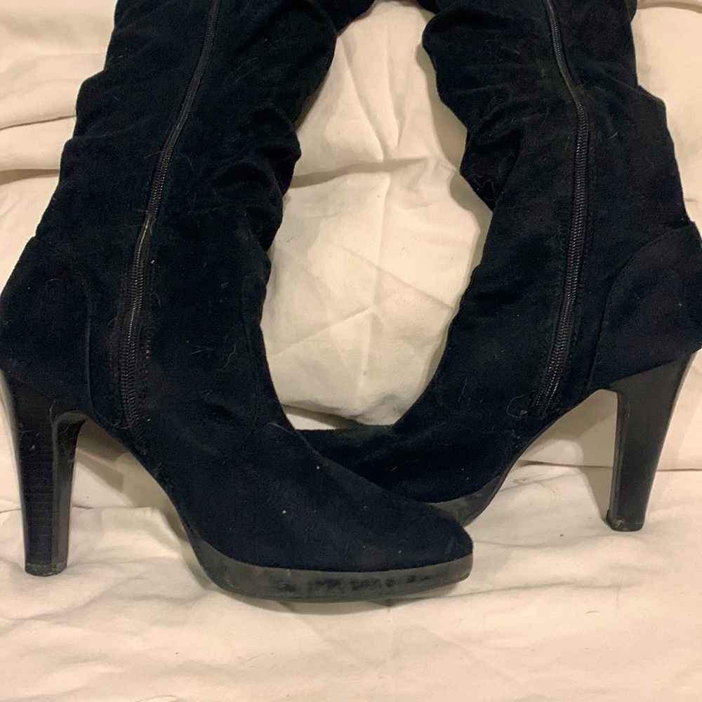 Black boots
